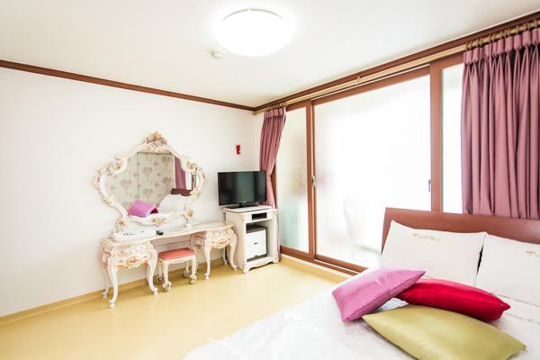 Bangpo Beach Pension Taean Exterior foto